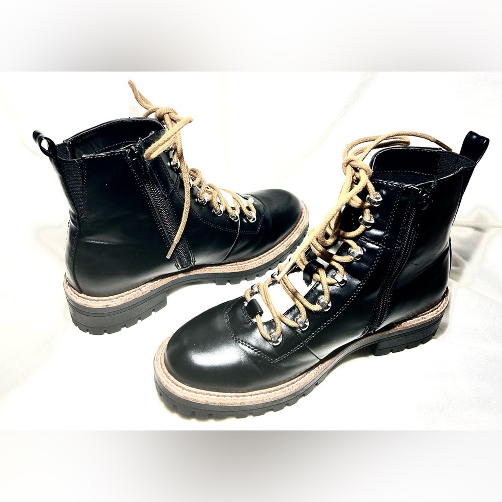 A New Day black warm winter furry lace up round toe women’s ankle booties size 7 - Picture 2 of 12